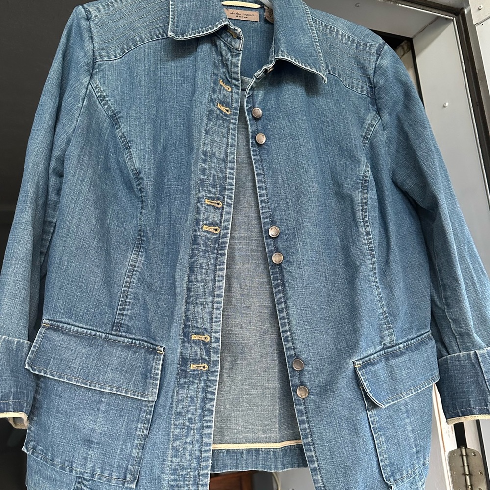Jean jacket 2x.